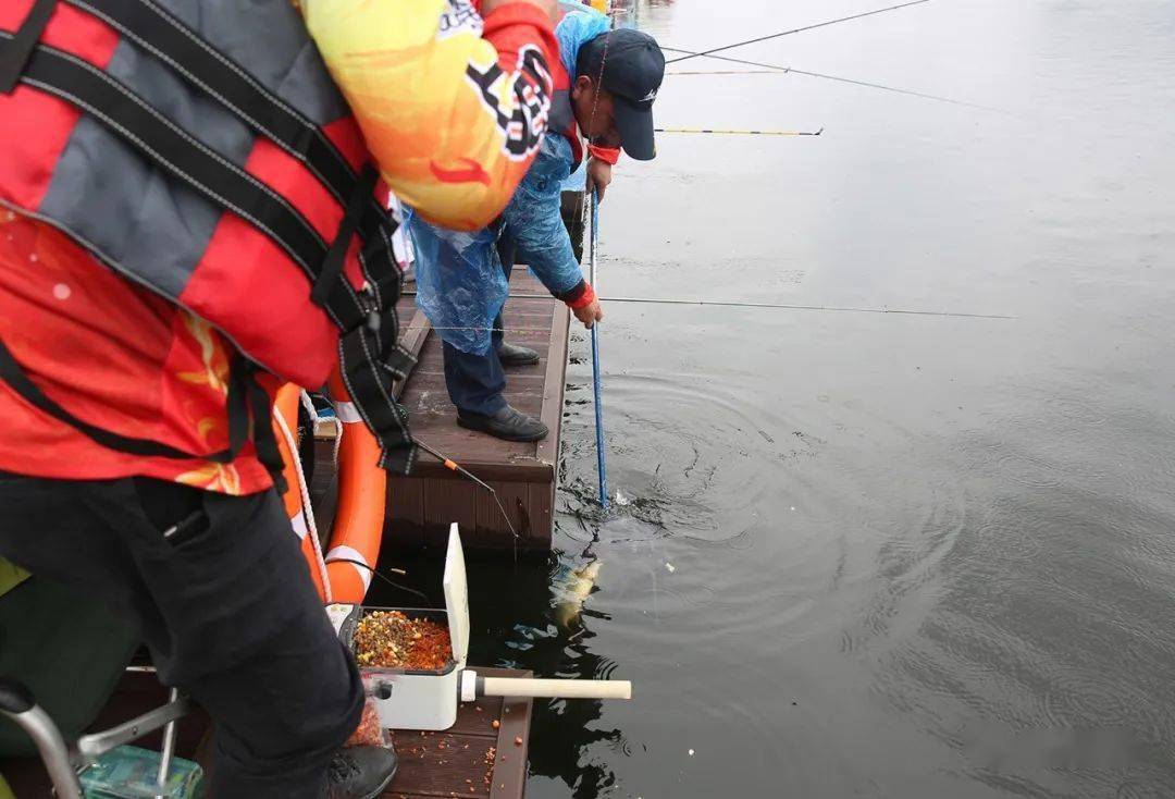 科技赋能保钓新体验,智能钓鱼引领新生活潮流