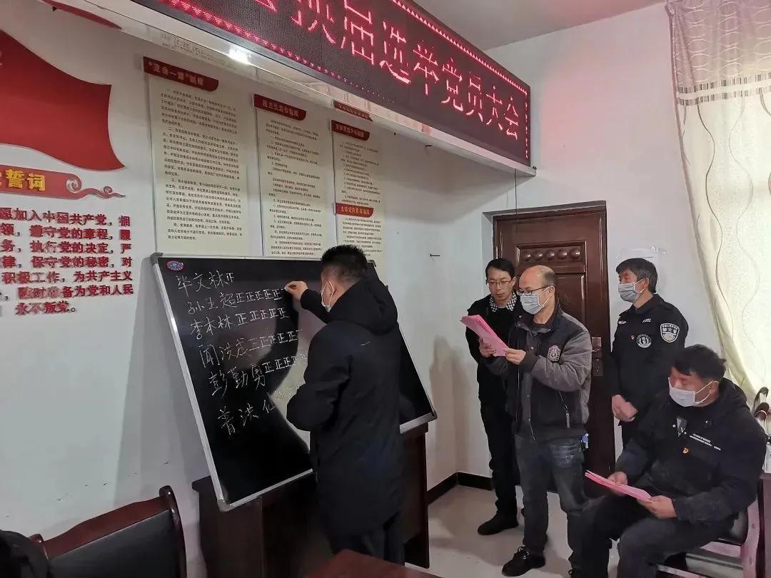 小巷深处的隐藏之选，最新选举下的小店探索之旅
