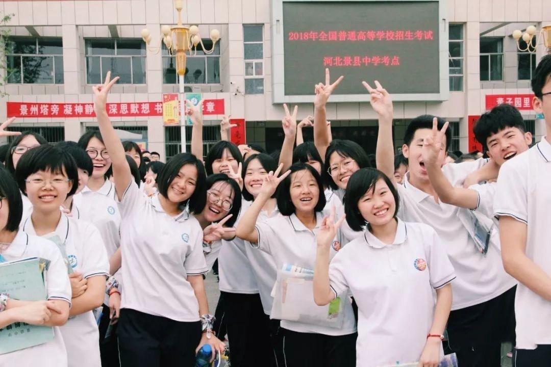 开学最新,小巷深处的独特风味探索