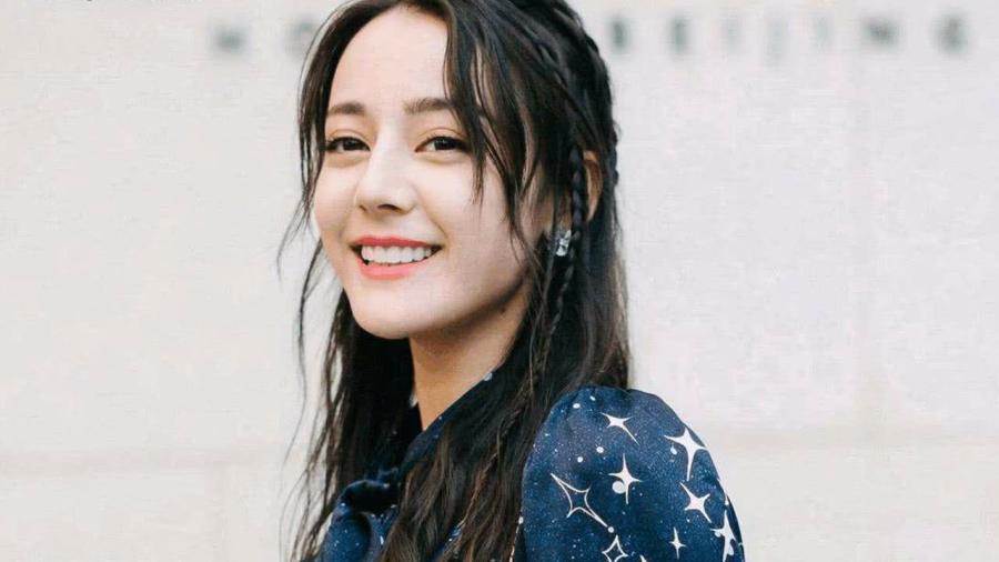 迪丽热巴新剧城市暖阳下的温馨日常热播中