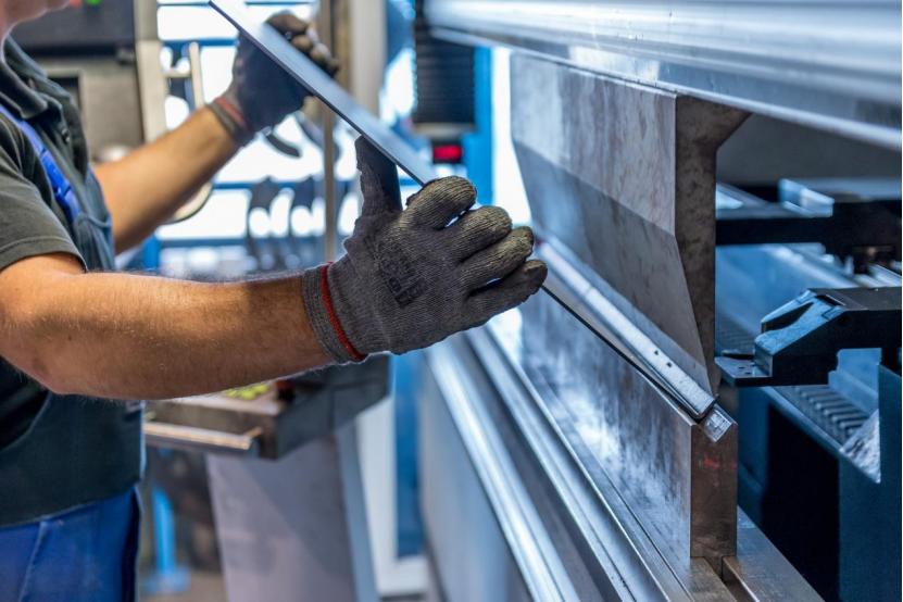 现在钢材最新价格,与自然对话,寻找内心平和之旅