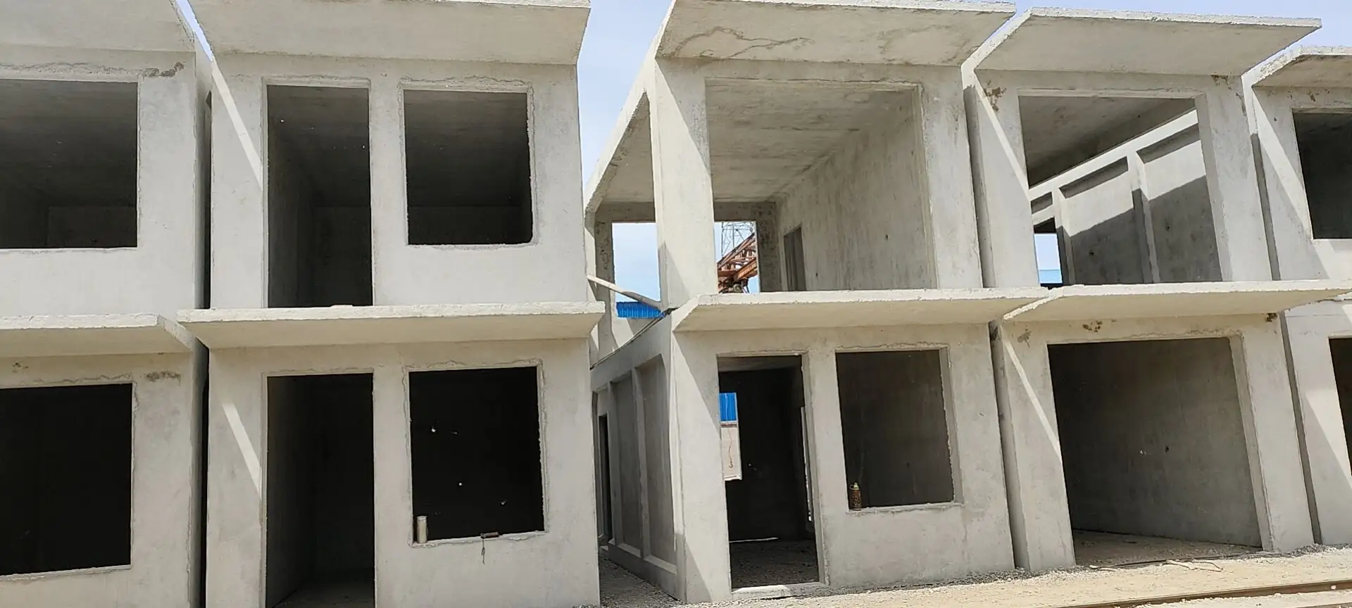 预制房最新趋势,与自然和谐共融的平静居所