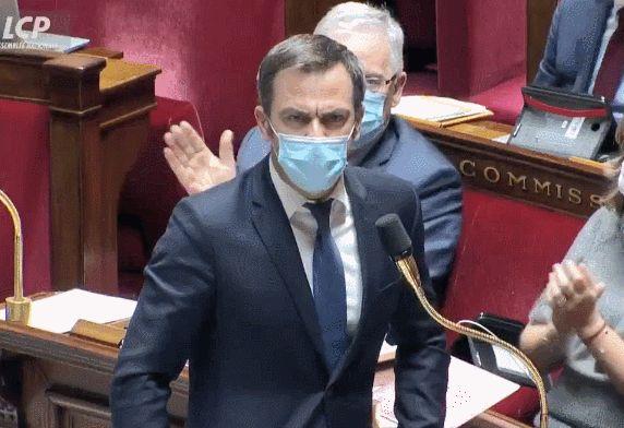 最新卫生部长,忙碌日常中的爱与陪伴的温馨故事