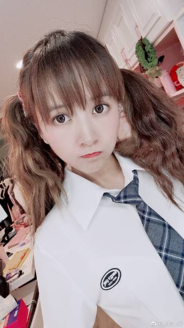 兮妹微博动态引发热议,社交媒体影响力与个人立场的探索