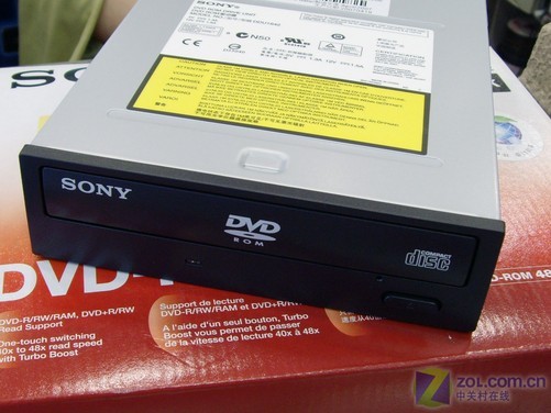 最新DVD盛宴，温馨家庭观影之夜