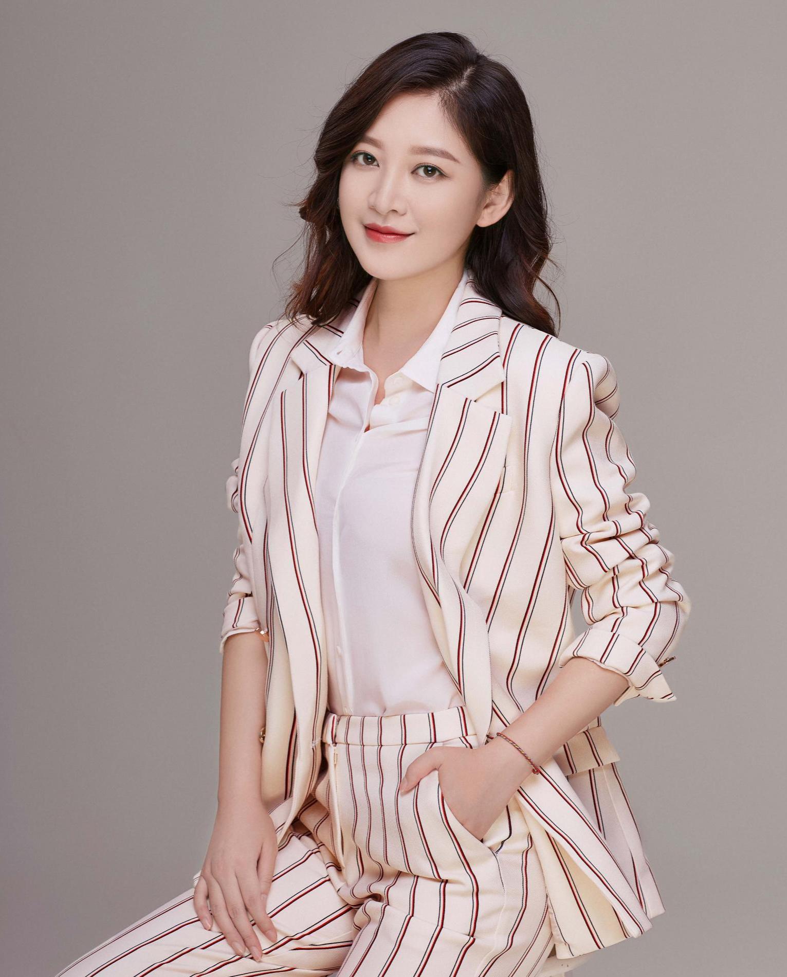 北京电视台女主持人名单大全,一览无余的名单表