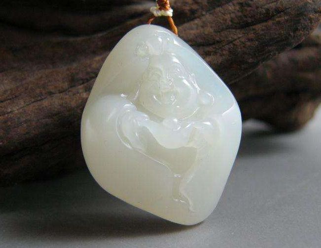 和田玉羊脂玉价格揭秘，变化的力量与自信的光芒展现