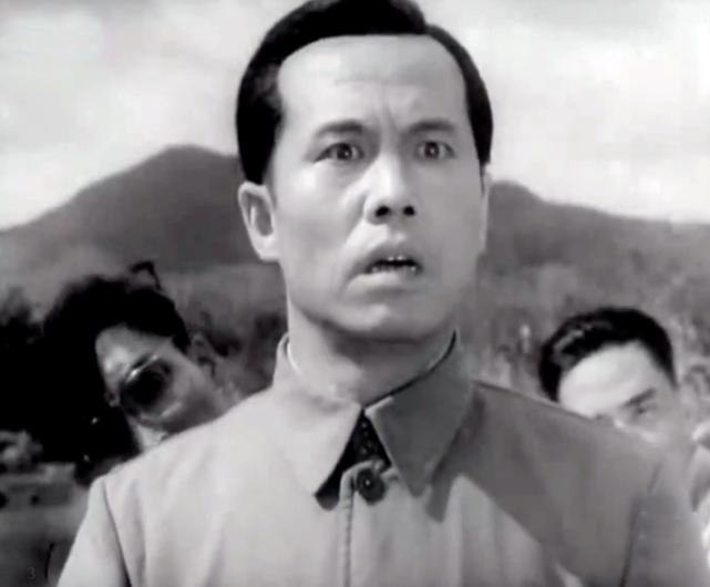 老演员白穆，探寻小巷中的隐秘宝藏