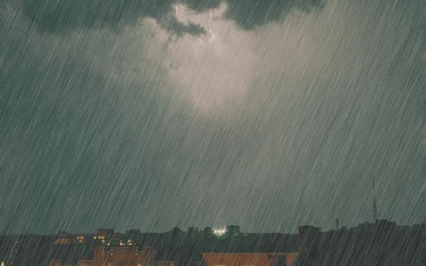 暴雨最新动态，科技赋能智能生活升级新篇章