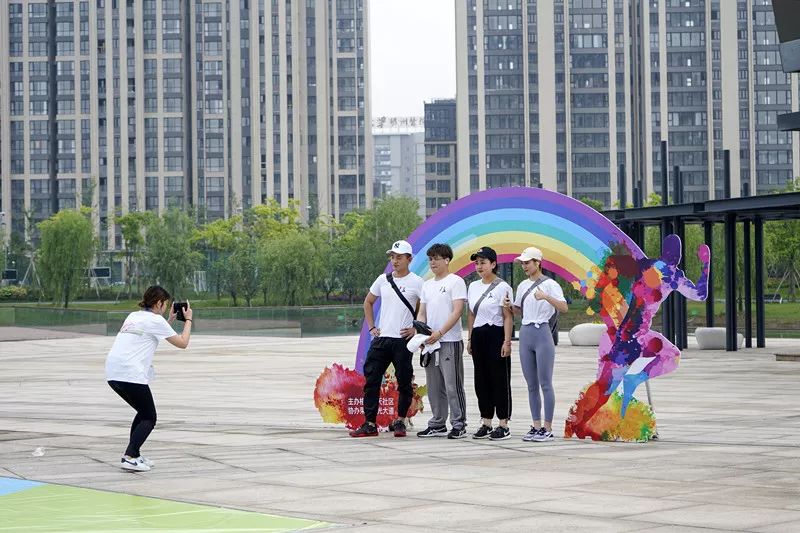 宁波新鲜动态，城市脉搏的跃动