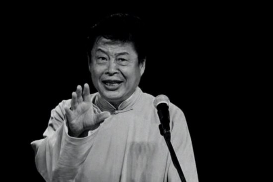 台湾相声演员揭秘高科技产品的魅力，功能与体验的双重盛宴
