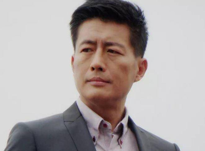 男演员高曙光，魅力之旅，光芒四射的演技之路