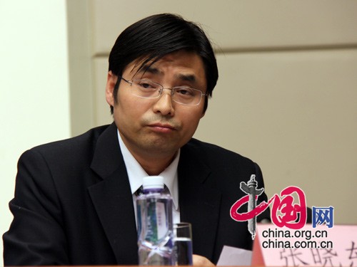 演员张晓东，舞台到荧屏的跃迁之路——自信与成就之光