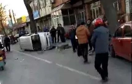 章丘市最新车祸事故,章丘市最新车祸事故，深度分析与观点阐述
