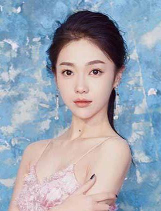 女演员的手，独特艺术魅力的展现