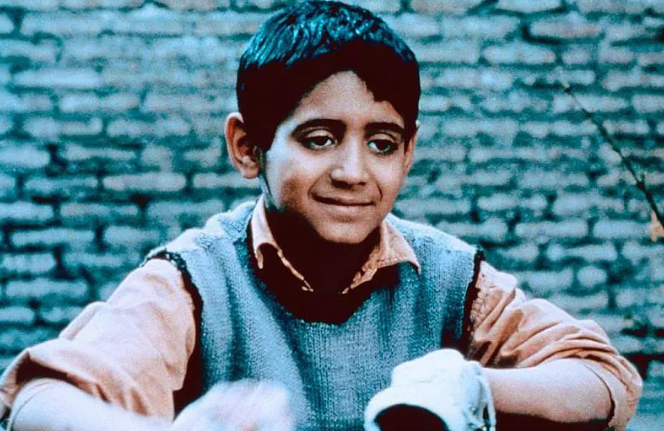 小鞋子演员表,巷弄深处的星光璀璨