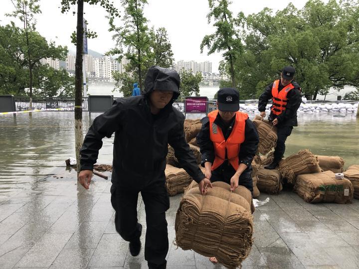 杭州群众演员,幕后到台前——自信与成就感的蜕变之路