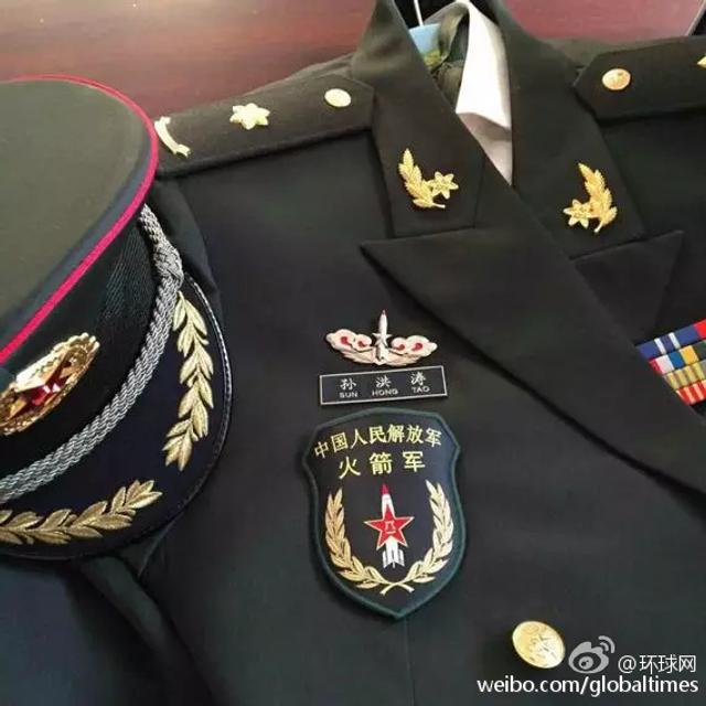 陆军新款臂章制作与佩戴指南
