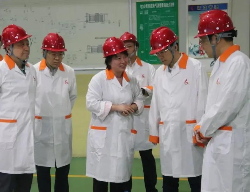 广信股份最新动态，自然美景之旅，探寻内心宁静之乐