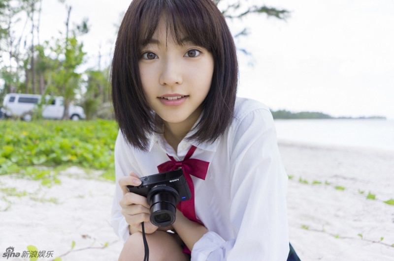 日本新星女忧闪耀登场，魅力四溢