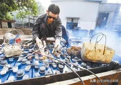 最新铅电池，小巷中的隐藏宝藏，揭秘能量之源的神秘面纱