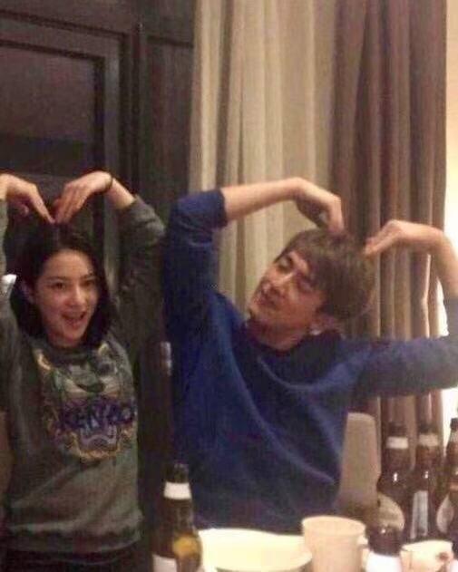 引领时尚潮流的唇彩魅力，最新口红广告视频发布