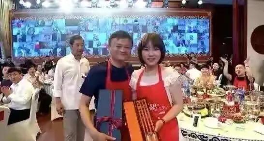 小马云最新视频揭秘热点话题背后的故事