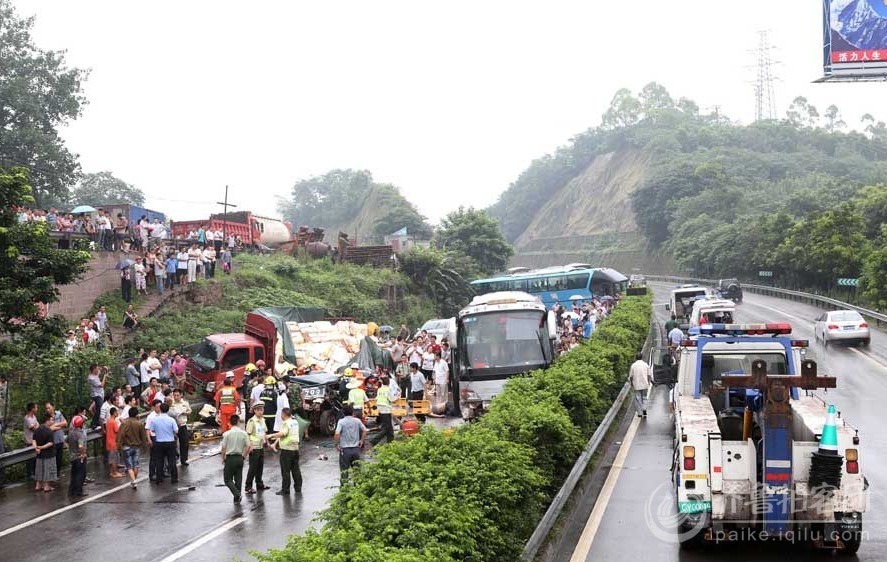永川车祸背后的自然美景探索之旅
