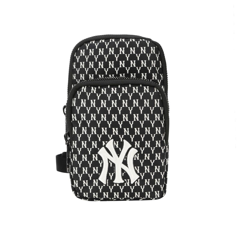 MLB包最新，友情与陪伴的温馨之旅